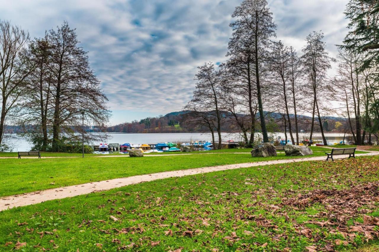 Villa Martine Au Bord Du Lac - Happy Rentals Кадреццате Экстерьер фото